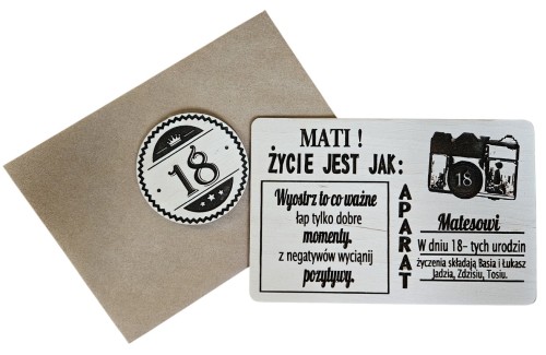 kartka-drewniana-18-urodziny-grawer-magnes-personalizacja.jpg